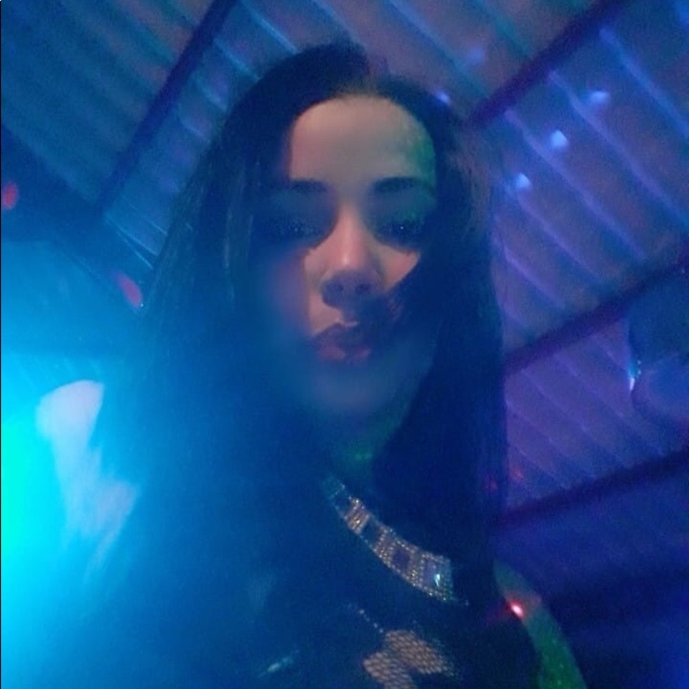 Meet your Posher, Lilie